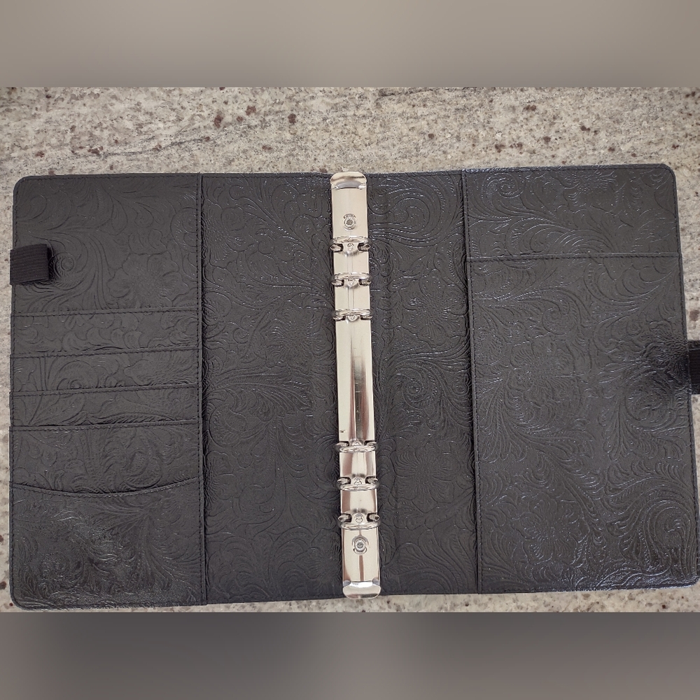 Embossed A5 Binders with Key Chain - Picture 11 of 15